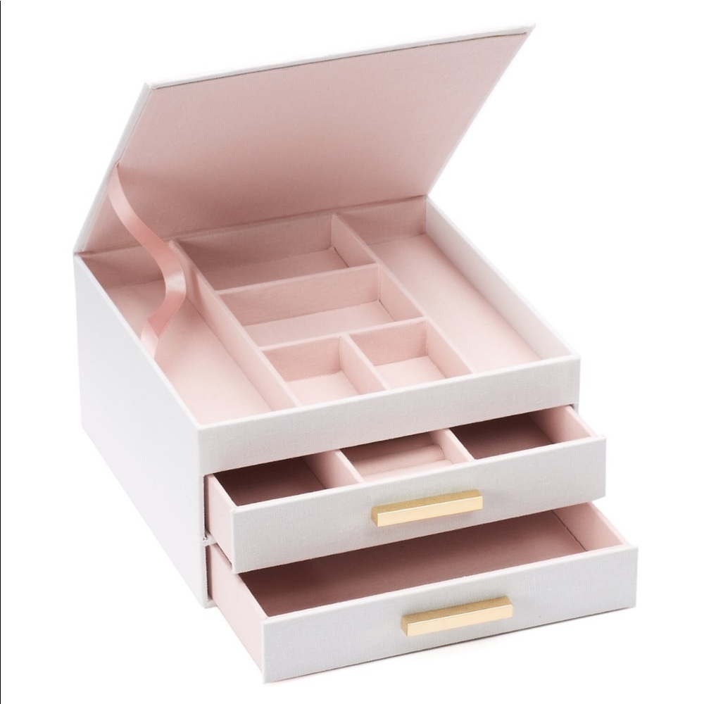 LC Lauren Conrad jewelry box